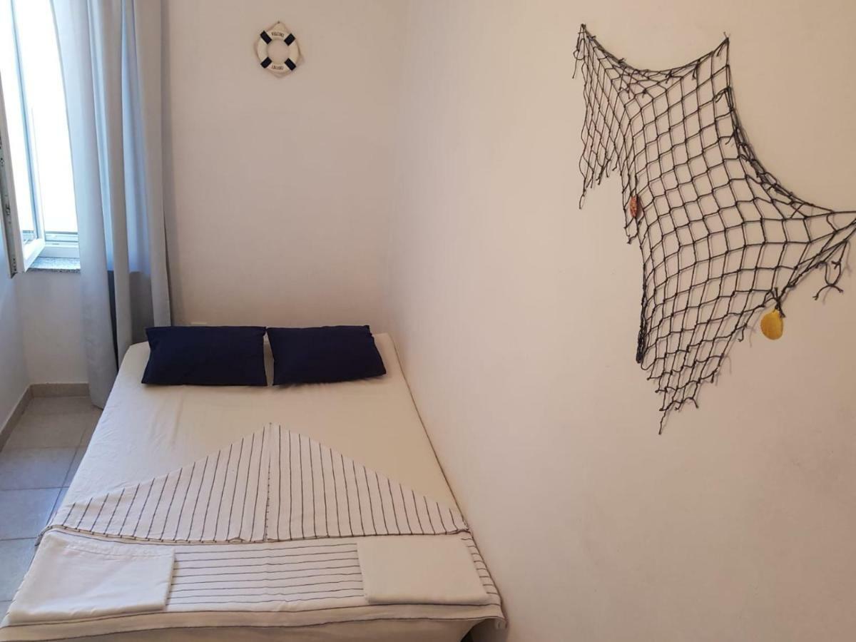 Vila Sentio Mare-Apartments Livaic Zeljko Пировац Екстериор снимка